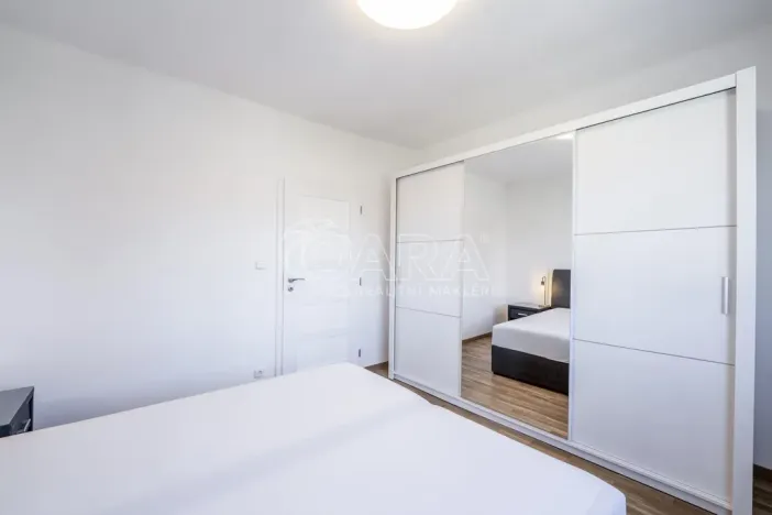 Pronájem bytu 2+1, České Budějovice - České Budějovice 5, Dobrovodská, 47 m2