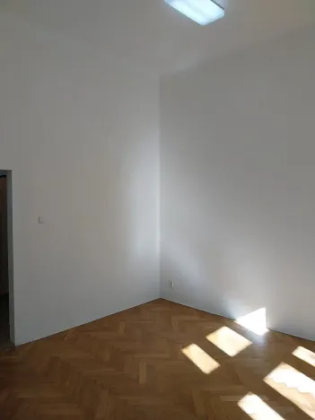 Pronájem kanceláře, Praha - Bubeneč, Korunovační, 40 m2