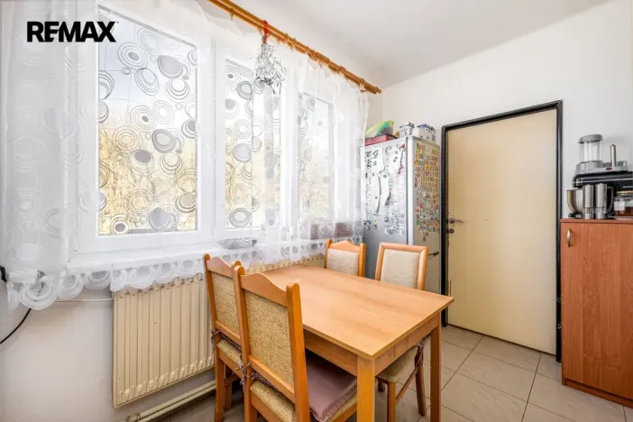 Prodej bytu 4+1, Bezdědovice, 82 m2