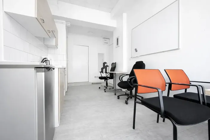Pronájem obchodního prostoru, Praha - Vinohrady, Jičínská, 32 m2