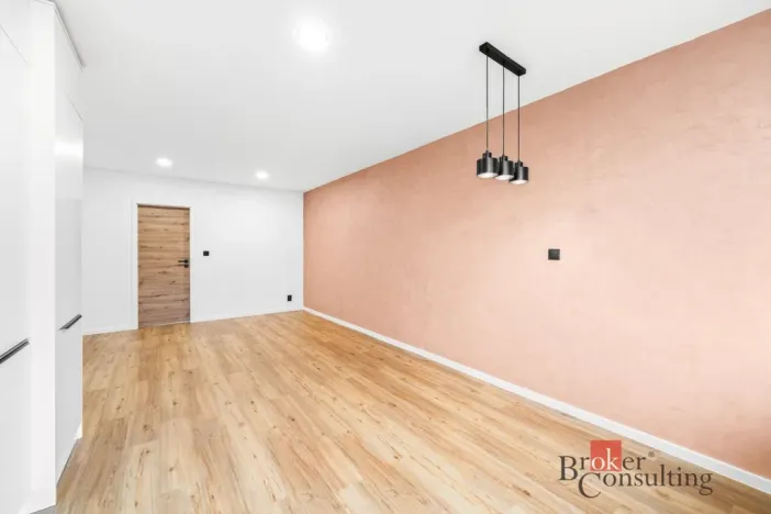 Prodej bytu 4+kk, Plzeň - Lobzy, Rokycanská, 77 m2