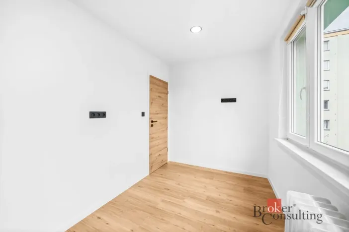 Prodej bytu 4+kk, Plzeň - Lobzy, Rokycanská, 77 m2