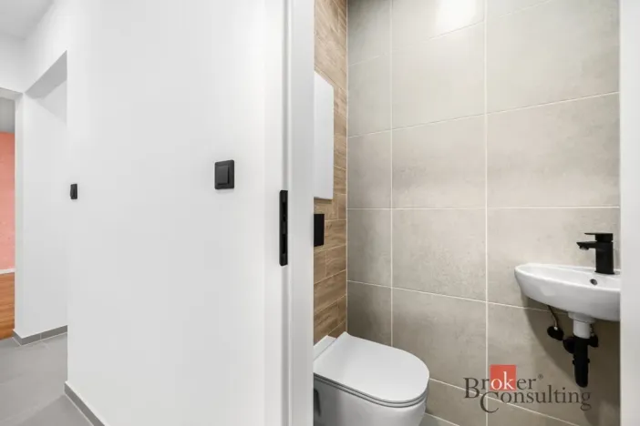 Prodej bytu 4+kk, Plzeň - Lobzy, Rokycanská, 77 m2
