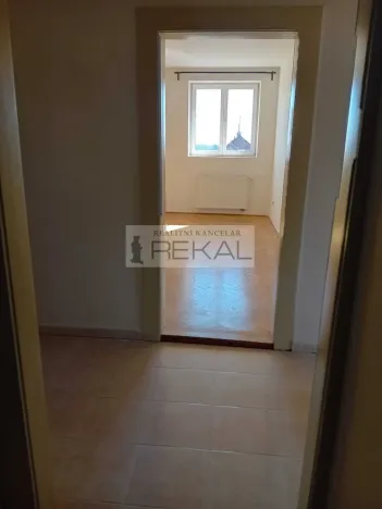 Pronájem bytu 3+kk, Praha - Dejvice, Evropská, 82 m2