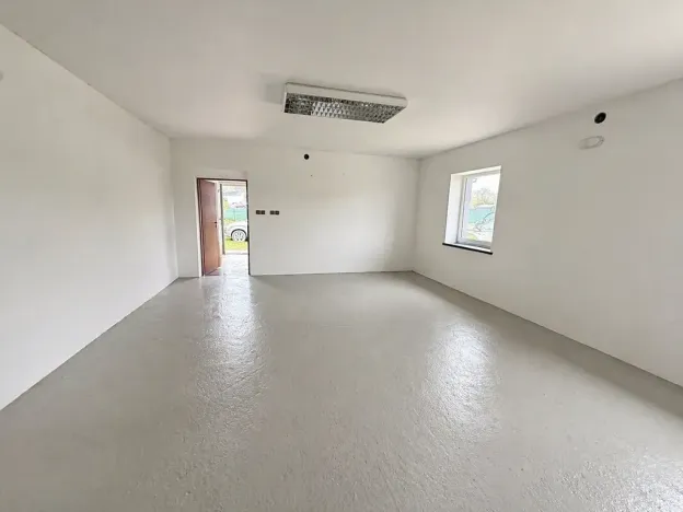 Prodej vícegeneračního domu, Kly, 200 m2