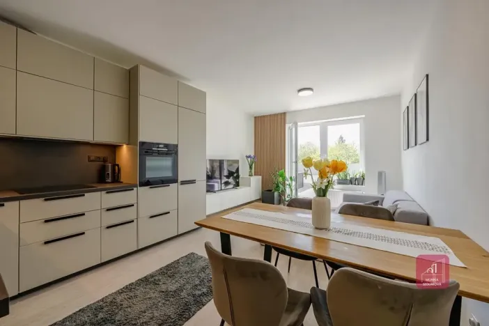 Prodej bytu 2+kk, Brno, Křepelčí, 71 m2
