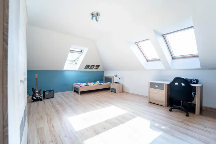 Prodej rodinného domu, Kolín - Sendražice, K Ovčárům, 206 m2