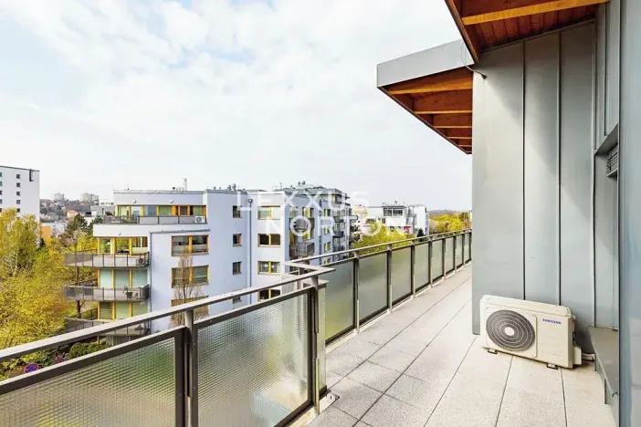 Pronájem bytu 3+kk, Praha - Vokovice, Tibetská, 107 m2