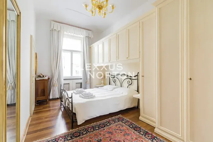 Pronájem bytu 4+kk, Praha - Nové Město, Truhlářská, 122 m2