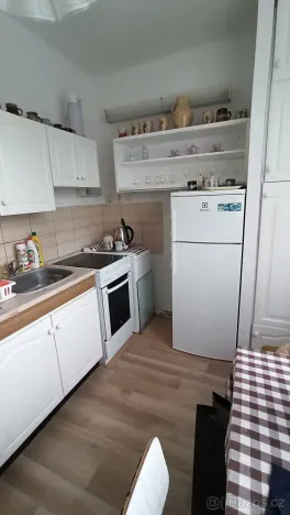 Prodej bytu 2+1, Veselí nad Lužnicí, K Zastávce, 63 m2
