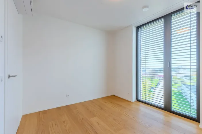 Pronájem bytu 4+kk, Praha - Třebonice, Do zahrádek I, 111 m2