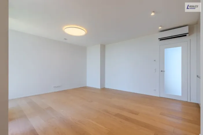 Pronájem bytu 4+kk, Praha - Třebonice, Do zahrádek I, 111 m2