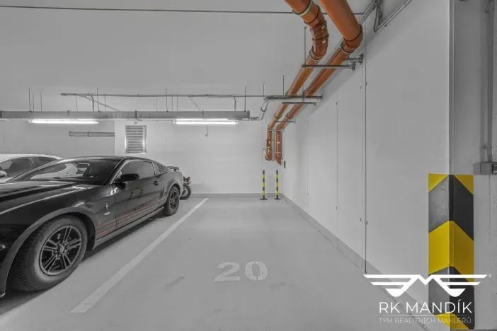 Pronájem bytu 1+kk, Praha - Střížkov, Roudnická, 36 m2