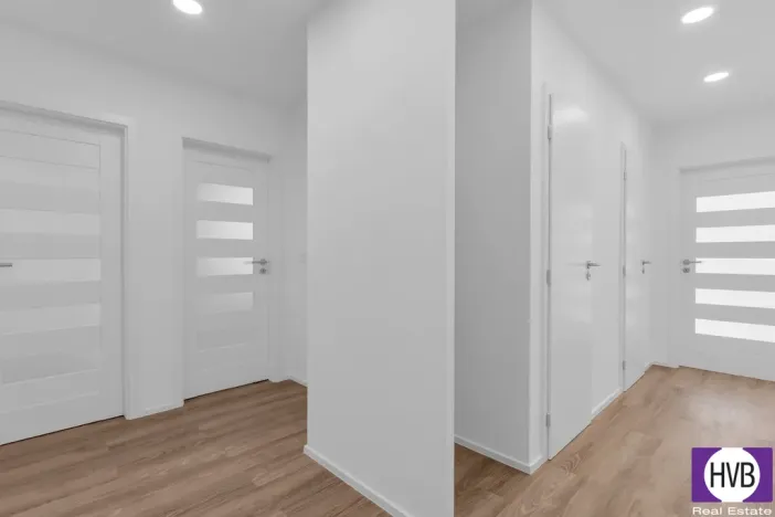 Prodej bytu 4+kk, Praha, Rembrandtova, 70 m2