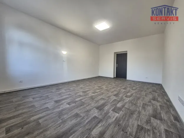 Pronájem bytu 2+1, České Budějovice, Mánesova, 70 m2