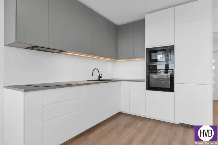 Prodej bytu 4+kk, Praha, Luhovská, 81 m2
