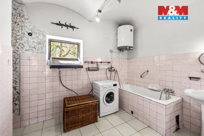 Prodej rodinného domu, Chyňava, Malá Strana, 475 m2