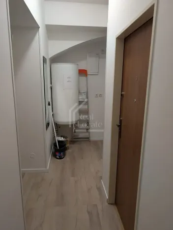 Pronájem bytu 1+kk, Praha - Smíchov, Na bělidle, 9 m2