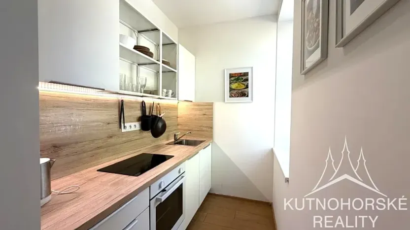 Pronájem bytu 1+kk, Kutná Hora, Pod Valy, 28 m2