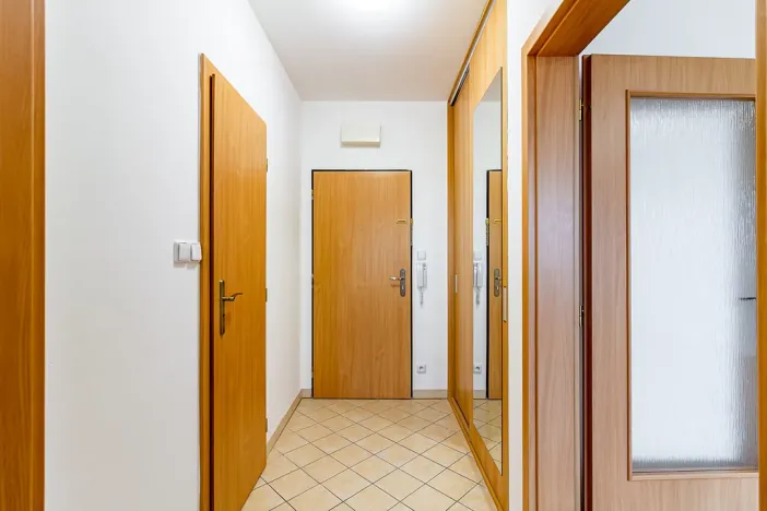 Pronájem bytu 2+kk, Praha - Hlubočepy, Werichova, 48 m2
