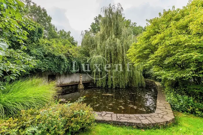 Prodej ubytování, Třebotov, U Tvrze, 2500 m2