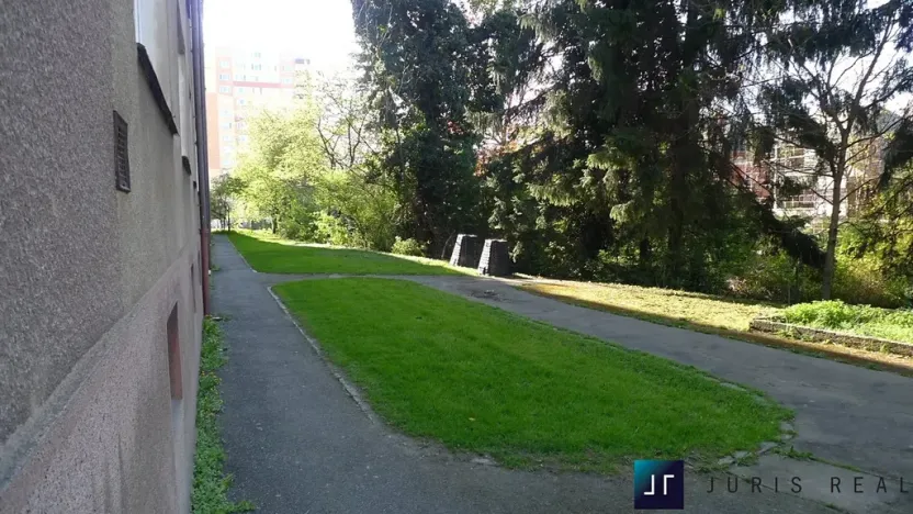 Prodej bytu 3+1, Praha - Strašnice, Černokostelecká, 64 m2