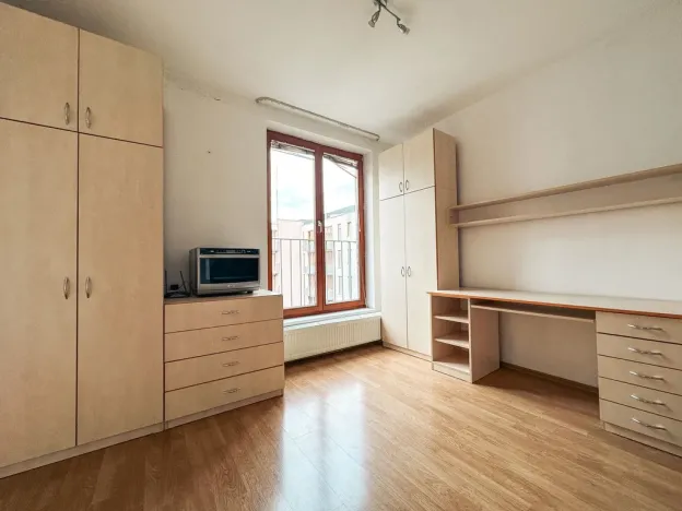 Pronájem bytu 1+kk, Praha - Žižkov, Lukášova, 27 m2
