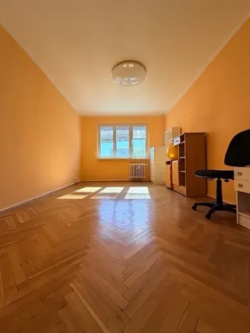 Prodej bytu 3+1, Cheb, 17. listopadu, 65 m2