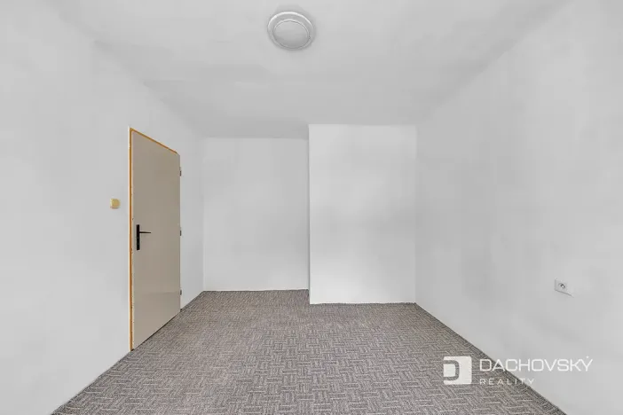 Prodej bytu 2+1, Pardubice, Teplého, 53 m2