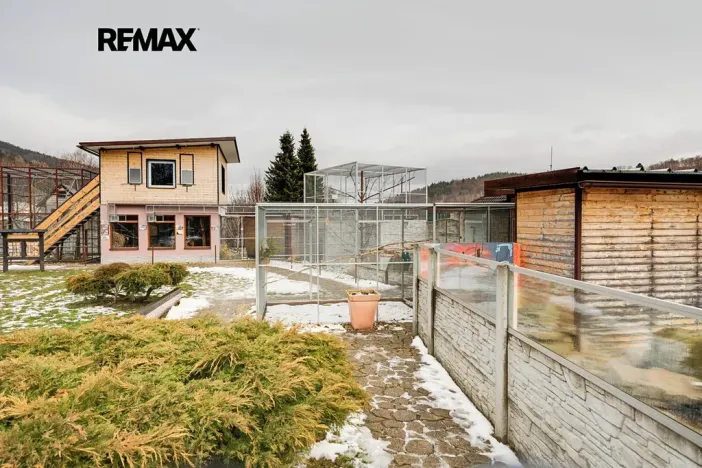 Prodej ubytování, Lipová-lázně, 703 m2