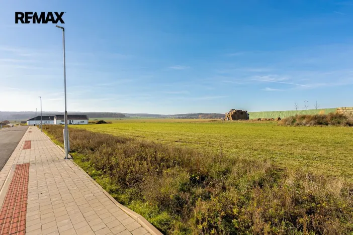 Prodej pozemku, Stolany, 902 m2