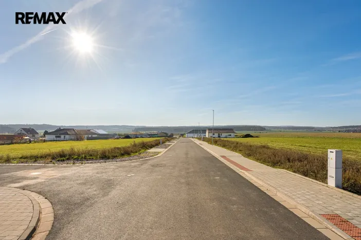 Prodej pozemku, Stolany, 1205 m2