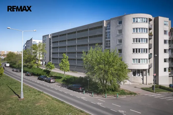 Prodej bytu 2+kk, Praha - Černý Most, Ocelkova, 56 m2