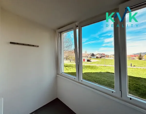 Prodej bytu 2+1, Ostrov, Družební, 66 m2