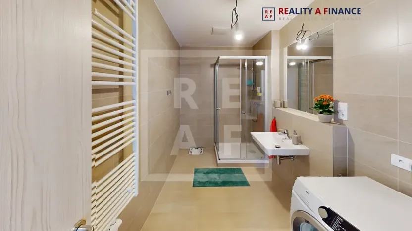 Prodej bytu 3+kk, Praha - Hloubětín, Waltariho, 80 m2