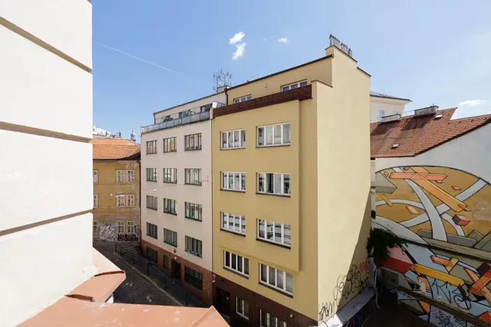 Pronájem bytu 2+1, Praha - Nové Město, Na Zderaze, 86 m2