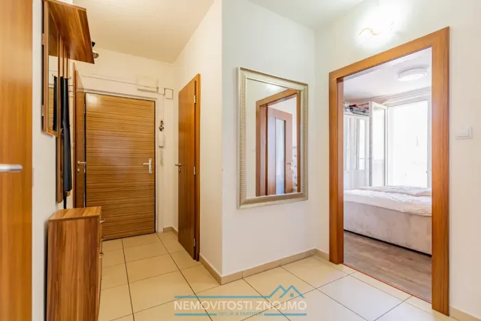 Prodej bytu 3+1, Znojmo, Dukelských bojovníků, 71 m2