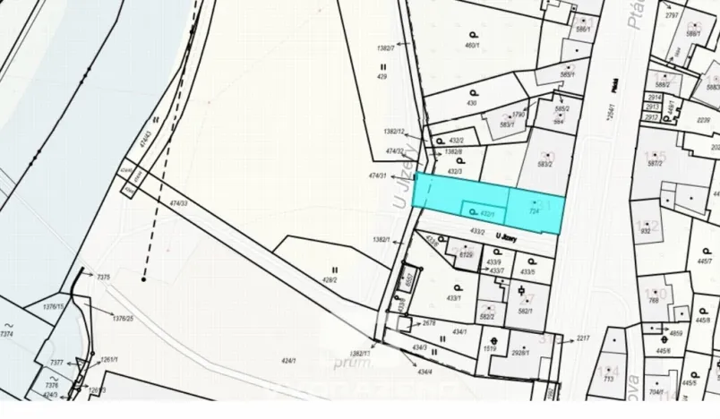 Prodej obchodního prostoru, Mladá Boleslav - Mladá Boleslav IV, Ptácká, 1800 m2