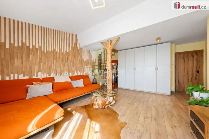 Prodej bytu 3+1, Praha - Záběhlice, Záběhlická, 85 m2