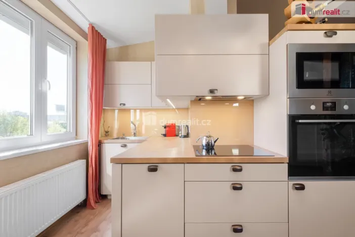 Prodej bytu 3+1, Praha - Záběhlice, Záběhlická, 97 m2