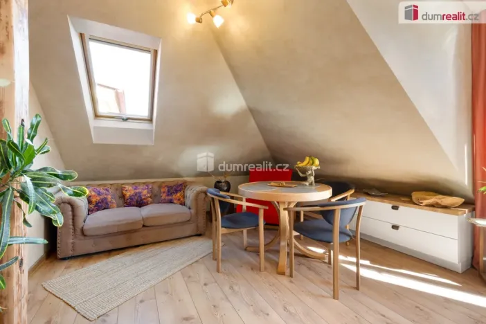 Prodej bytu 3+1, Praha - Záběhlice, Záběhlická, 97 m2