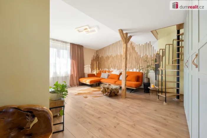 Prodej bytu 3+1, Praha - Záběhlice, Záběhlická, 97 m2