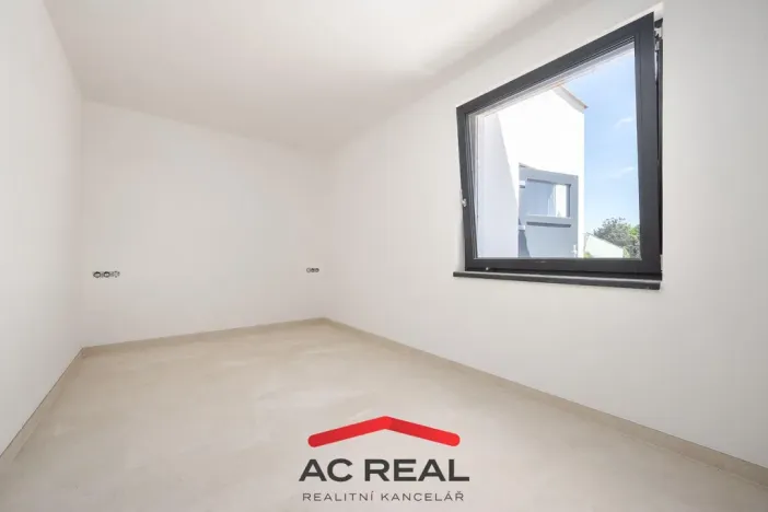 Prodej bytu 2+kk, Strachotín, Šakvická, 33 m2