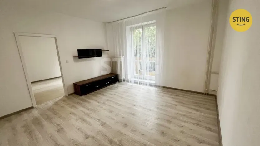 Pronájem bytu 2+1, Ostrava - Poruba, Dvorní, 56 m2