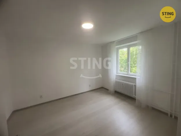 Pronájem bytu 2+1, Ostrava - Poruba, Dvorní, 56 m2