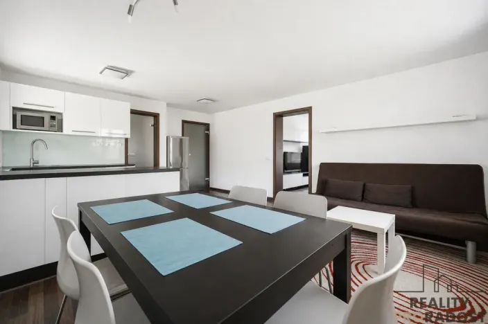 Pronájem bytu 2+1, Trutnov - Horní Staré Město, Moravská, 60 m2