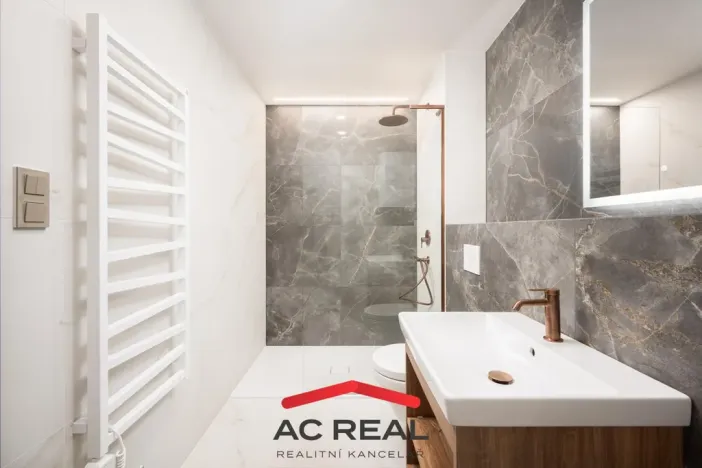Prodej bytu 3+kk, Lednice, Slovácká, 51 m2