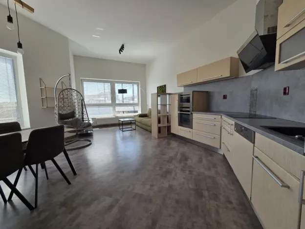 Pronájem bytu 3+kk, Hradec Králové - Nový Hradec Králové, Rybova, 68 m2