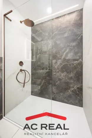 Prodej bytu 2+kk, Lednice, Slovácká, 39 m2