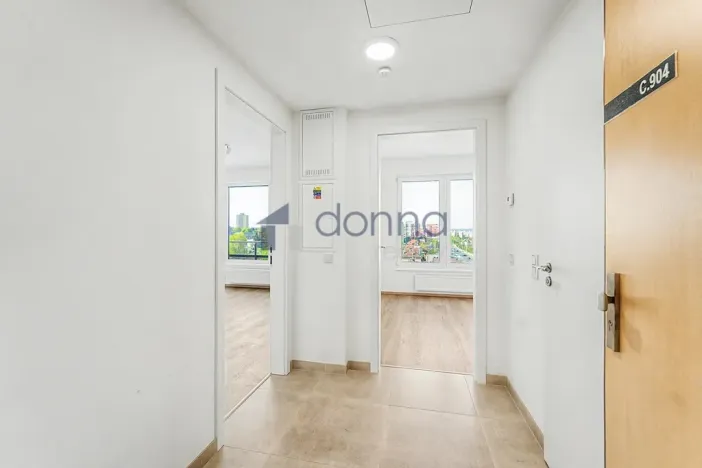Pronájem bytu 2+kk, Praha, Hodkovická, 52 m2